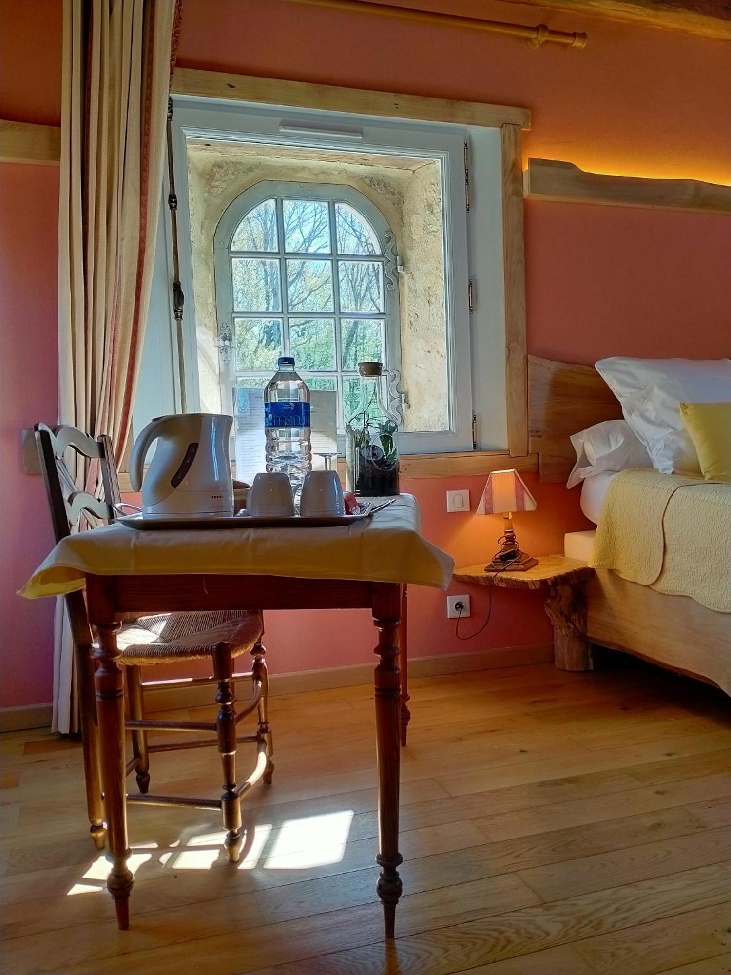 Bed and Breakfast Domaine De Frevent Echouboulains Экстерьер фото